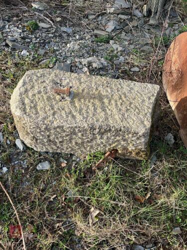 GRANITE GATE POST TOP
