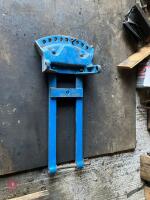 FORDSON POWER MAJOR 2WD TRACTOR - 43