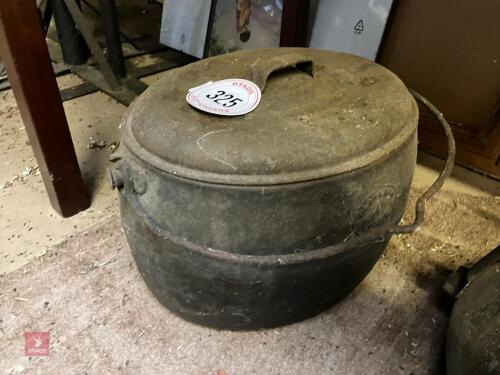 LARGE CAST IRON COOKING POT (325)