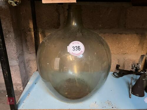 VERY LARGE GLASS GLOBE TERRARIUM (336)