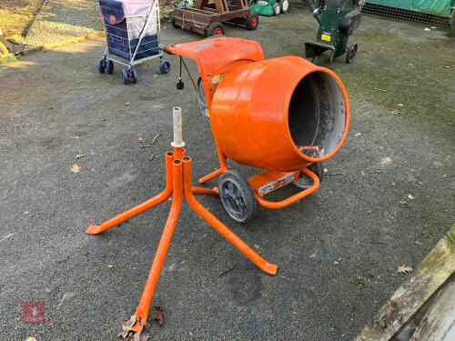 2007 BELLE MINIMIX 150 CEMENT MIXER