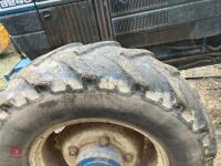 1994 FORD 8240 4WD TRACTOR - 13