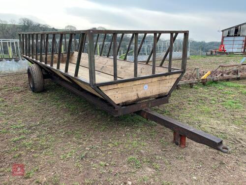 16' CATTLE TRAILED FEEDER (14)