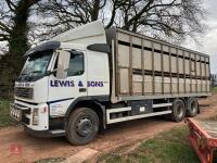2004 VOLVO 380 26T LIVESTOCK LORRY - 3