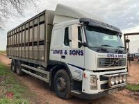 2004 VOLVO 380 26T LIVESTOCK LORRY - 6