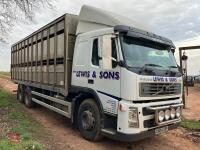2004 VOLVO 380 26T LIVESTOCK LORRY - 7