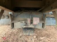 2004 VOLVO 380 26T LIVESTOCK LORRY - 11
