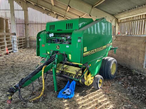 1997 JOHN DEERE 575 ROUND BALER