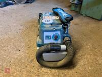 MAKITA DVC750L PORTABLE VACCUM CLEANER - 3