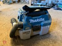 MAKITA DVC750L PORTABLE VACCUM CLEANER - 5