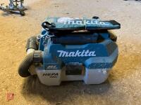 MAKITA DVC750L PORTABLE VACCUM CLEANER - 6