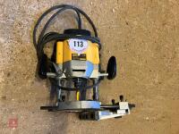DEWALT DW625E-LX 240V ROUTER - 9