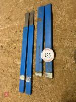 2 X PLANER BLADES - 3
