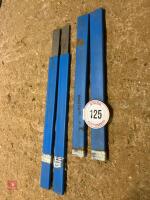 2 X PLANER BLADES - 4