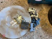 SPINDLE MOULDER TOOLING AND KNIVES - 2