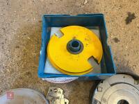 SPINDLE MOULDER TOOLING AND KNIVES - 9