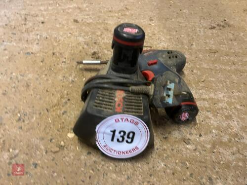 BOSCH GSR 10.8V SCREW DRIVER