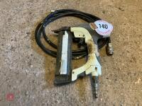AIR STAPLE GUN - 2
