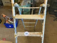 STEP LADDER - 4