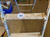 STEP LADDER - 5