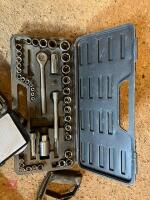 CHISELS/SAW/MOISTURE METER & SOCKET SET - 7