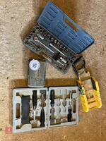 CHISELS/SAW/MOISTURE METER & SOCKET SET - 13