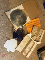 QTY OF MIXED SIZE CIRCULAR SAW BLADES - 2