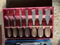 SMALL CHISEL SET & CRAFT KNIFE SET - 7