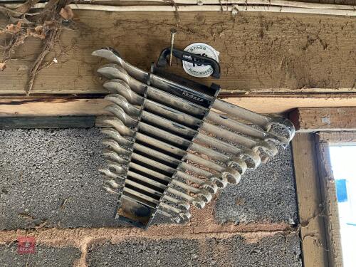 SET OF KAMASA METRIC SPANNERS