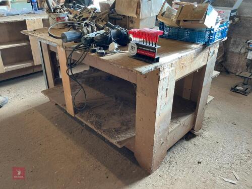 WOODEN WORKSHOP TABLE