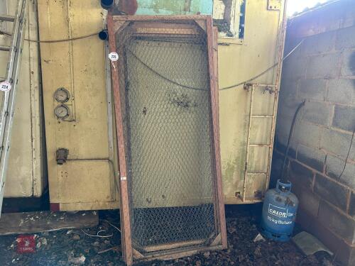 6 X WOODEN AND MESH FRAMES