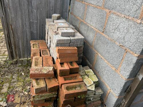 LARGE QTY OF OLD HOUSE BRICKS ETC