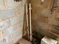 4 X ALUMINIUM 1.1M SASH CLAMPS - 5