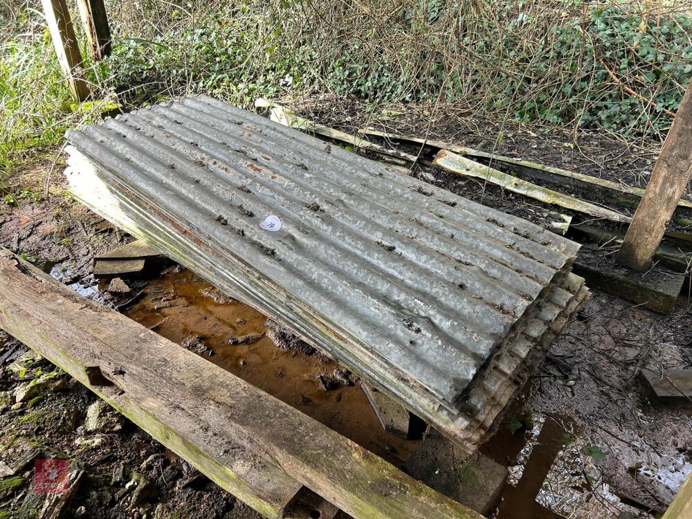 APPROX 35 SHEETS OF GALV CORRUGATED IRON