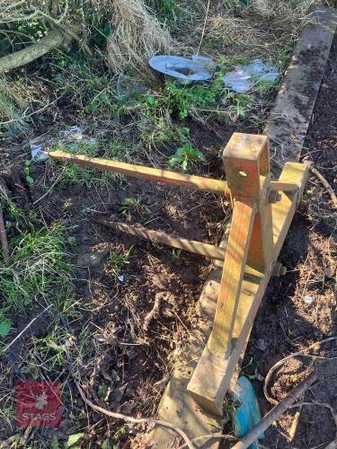 REAR BALE SPIKE