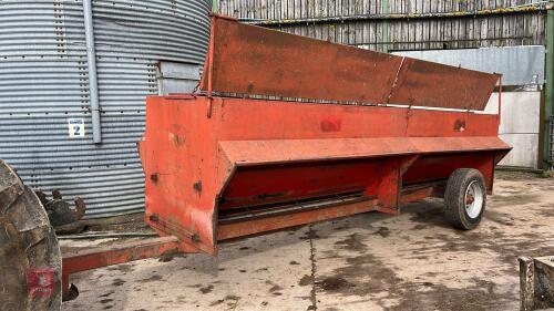 PORTEQUIP 16' TRAILED CREEP HOGG FEEDER