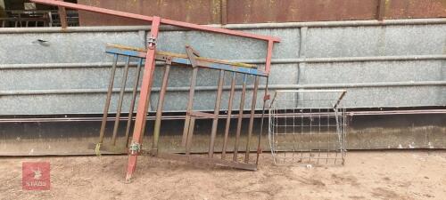 SELF LOCKING YOKE PLUS HAY RACK