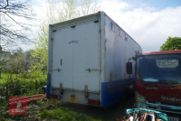 2011 FORD CARGO 813 7.5T HORSE LORRY - 9