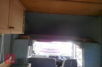 2011 FORD CARGO 813 7.5T HORSE LORRY - 18