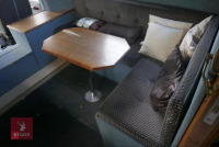 2011 FORD CARGO 813 7.5T HORSE LORRY - 73