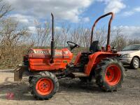 KUBOTA B2150 4WD TRACTOR