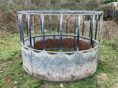GALVANISED CATTLE RING FEEDER (4)
