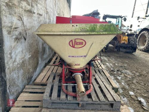 VICON WAG TAIL FERTILISER SPREADER