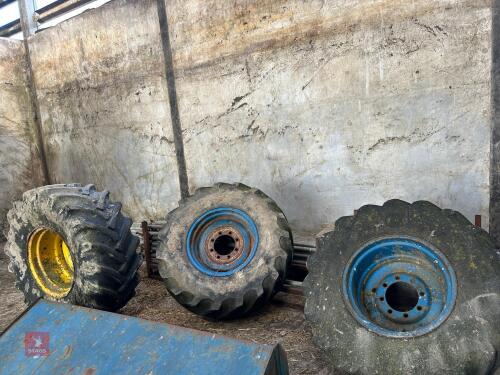 3 WEST DUNG SPREADER WHEELS & TYRES