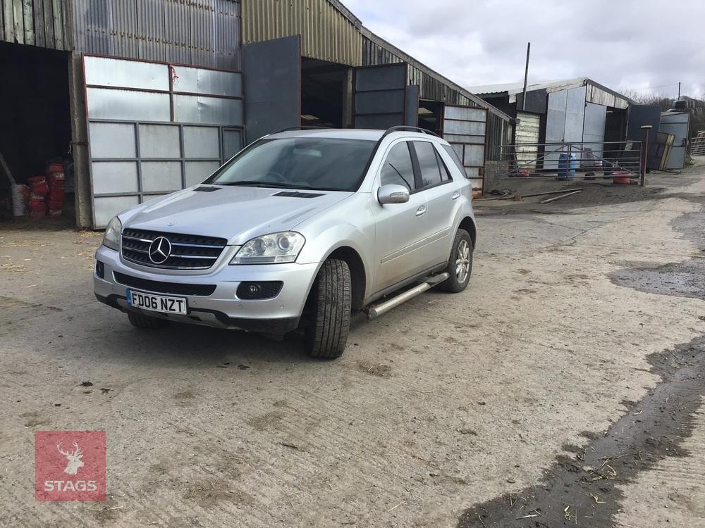 2006 MERCEDES BENZ 320 4WD