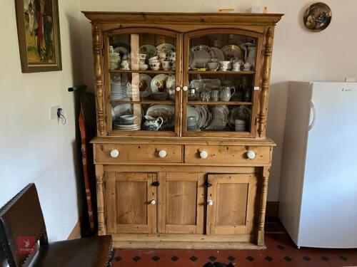 LARGE WELSH DRESSER (388)