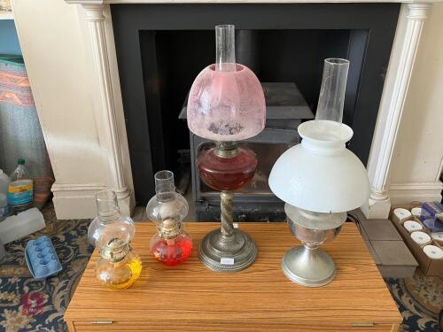 4 OIL LAMPS (408)