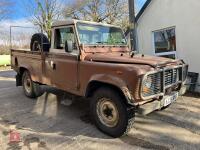 1983 LAND ROVER DEFENDER 110 (16)