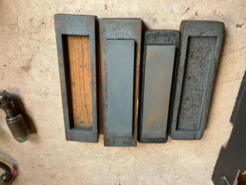 2 SHARPENING STONES IN BOXES