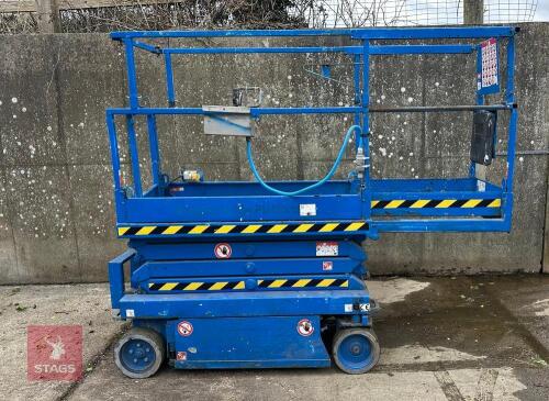 2012 SKYJACK SJIII 3219 SCISSOR LIFT